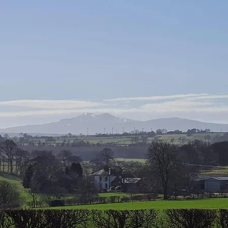 Idyllic In The Eden Valley, North Lake District شقة